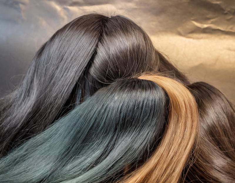 Human Hair Wigs vs. Synthetic Wigs: Which One Is Right for You?